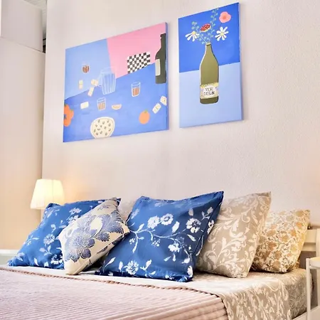 White Apartment *